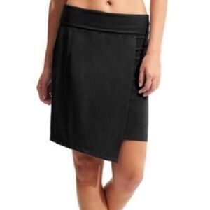Athleta black fold over faux wrap skirt size XS
